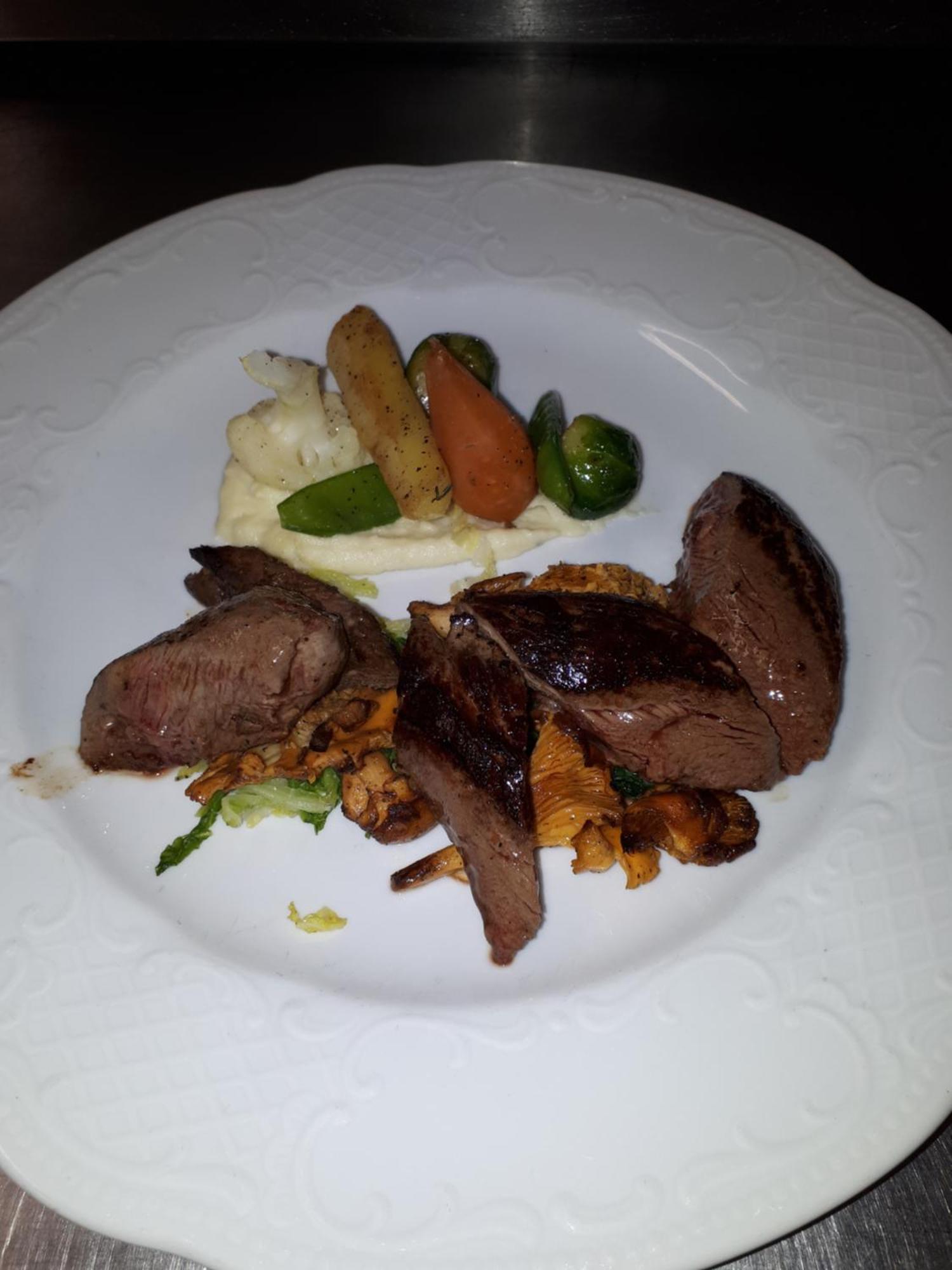 Hotel Restaurant The Kings Head Inn Voeren Esterno foto