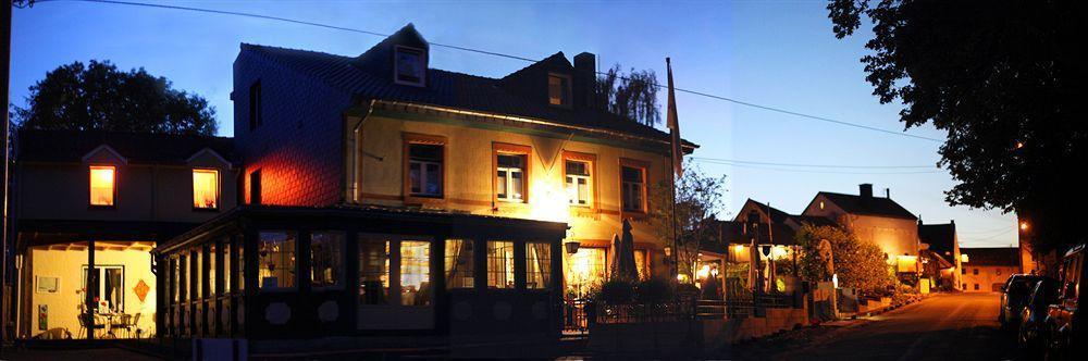 Hotel Restaurant The Kings Head Inn Voeren Esterno foto