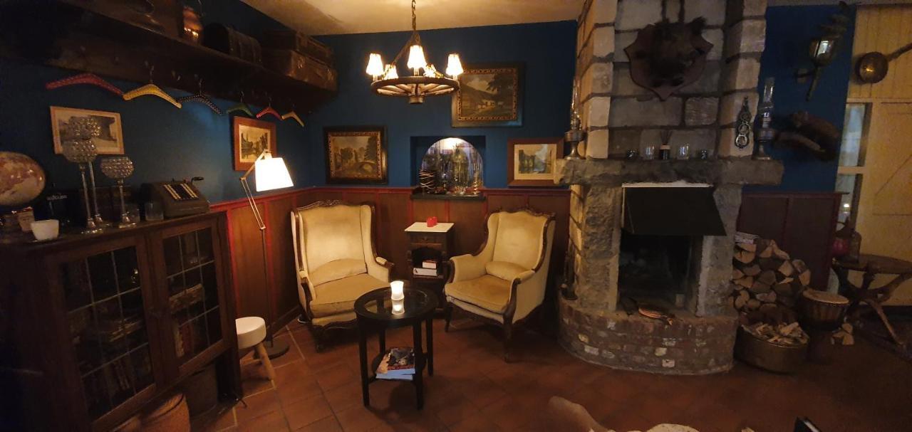 Hotel Restaurant The Kings Head Inn Voeren Esterno foto