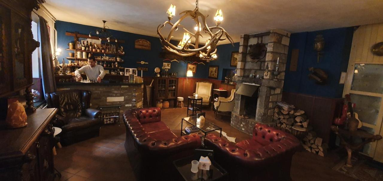 Hotel Restaurant The Kings Head Inn Voeren Esterno foto