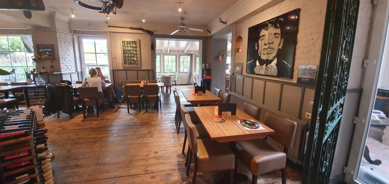 Hotel Restaurant The Kings Head Inn Voeren Esterno foto